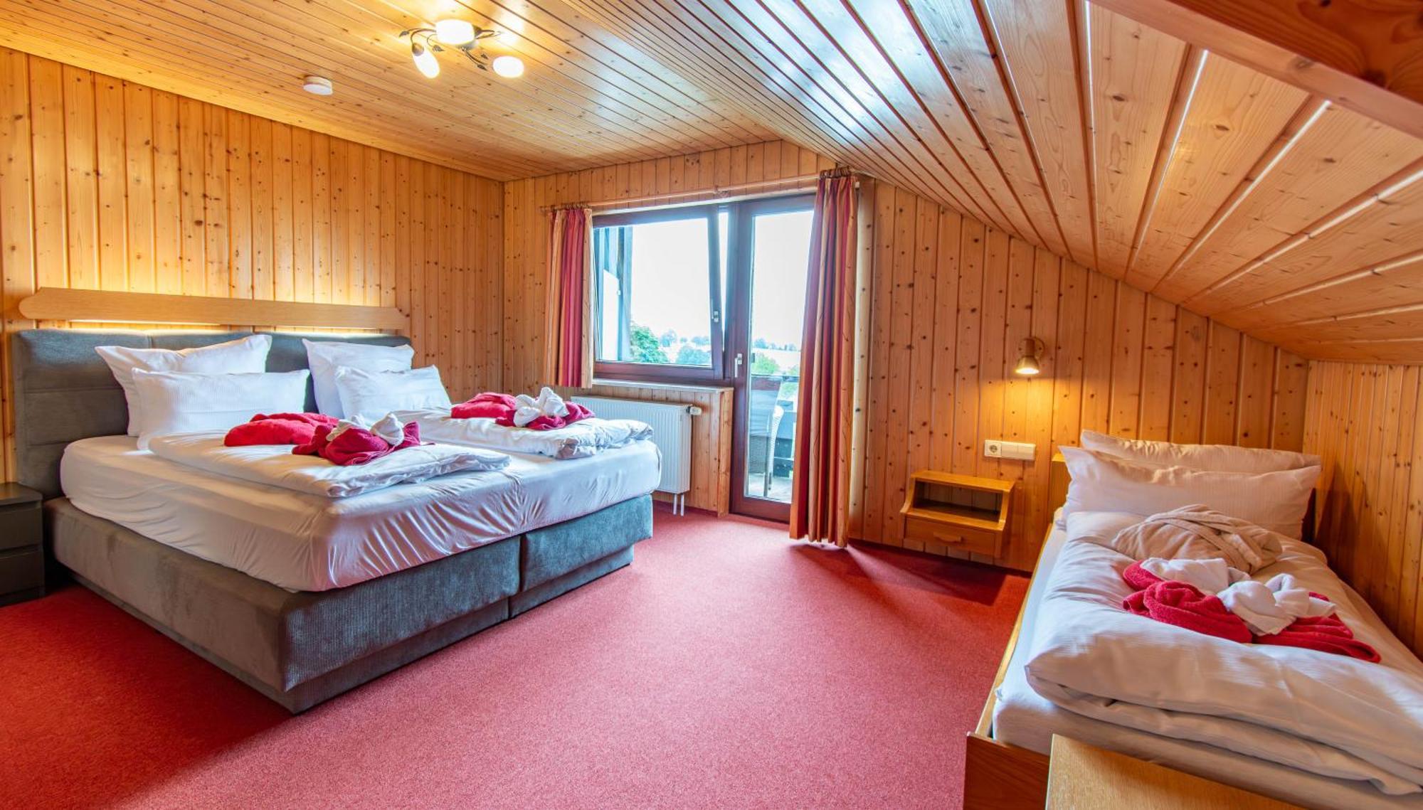 Wellnesshotel Hohenrodt โลซบวร์ก ภายนอก รูปภาพ